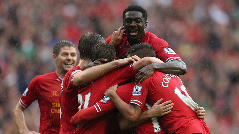 世体：阿隆索回归获利物浦球迷热烈欢迎，阿诺德却遭嘘声相待（世体：阿隆索归来获红军拥趸热烈致意，阿诺德反遭嘘声）