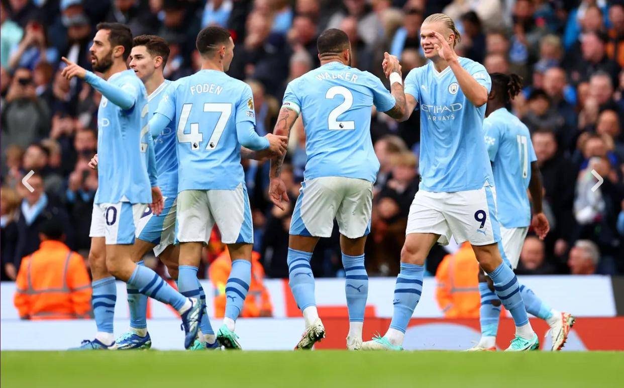 邮报：曼联或用钱+球员的方式买谢什科，霍伊伦可能会被交易（邮报称曼联考虑以现金外加球员求购谢什科，霍伊伦可能成为交易筹码）