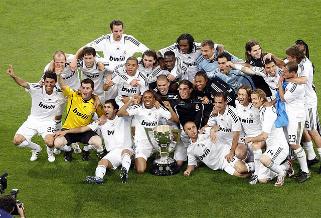 阿斯：拉菲尼亚因为肌肉不适缺战贝蒂斯，他能出战下场欧冠（阿斯：拉菲尼亚因肌肉不适无缘战贝蒂斯，预计可出战下一场欧冠）