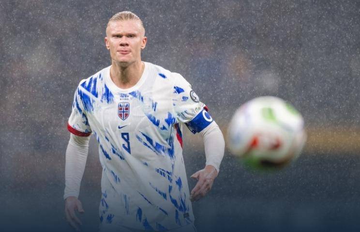 德转列瑞士球员历史身价前10：扎卡5000万欧第1，阿坎吉第2（德转发布瑞士球员历史身价前十：扎卡以5000万欧领跑，阿坎吉位列第二）