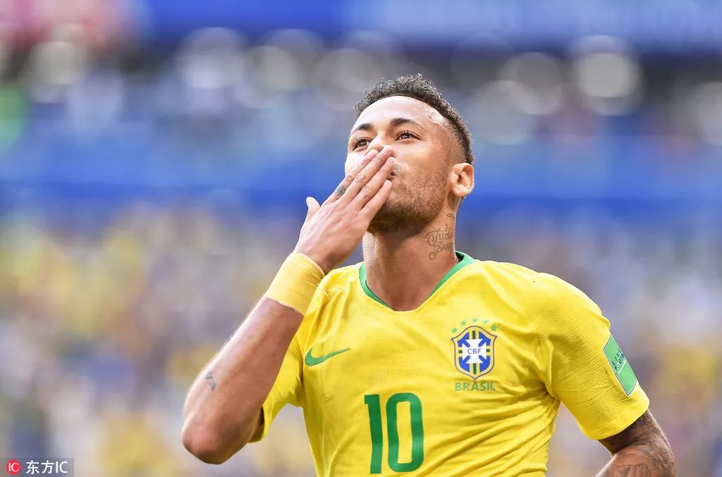 弗赖堡vs美因茨：金特尔、格里福首发，李在城、里斯出战（弗赖堡对阵美因茨：金特尔、格里福首发，李在城、里斯登场）