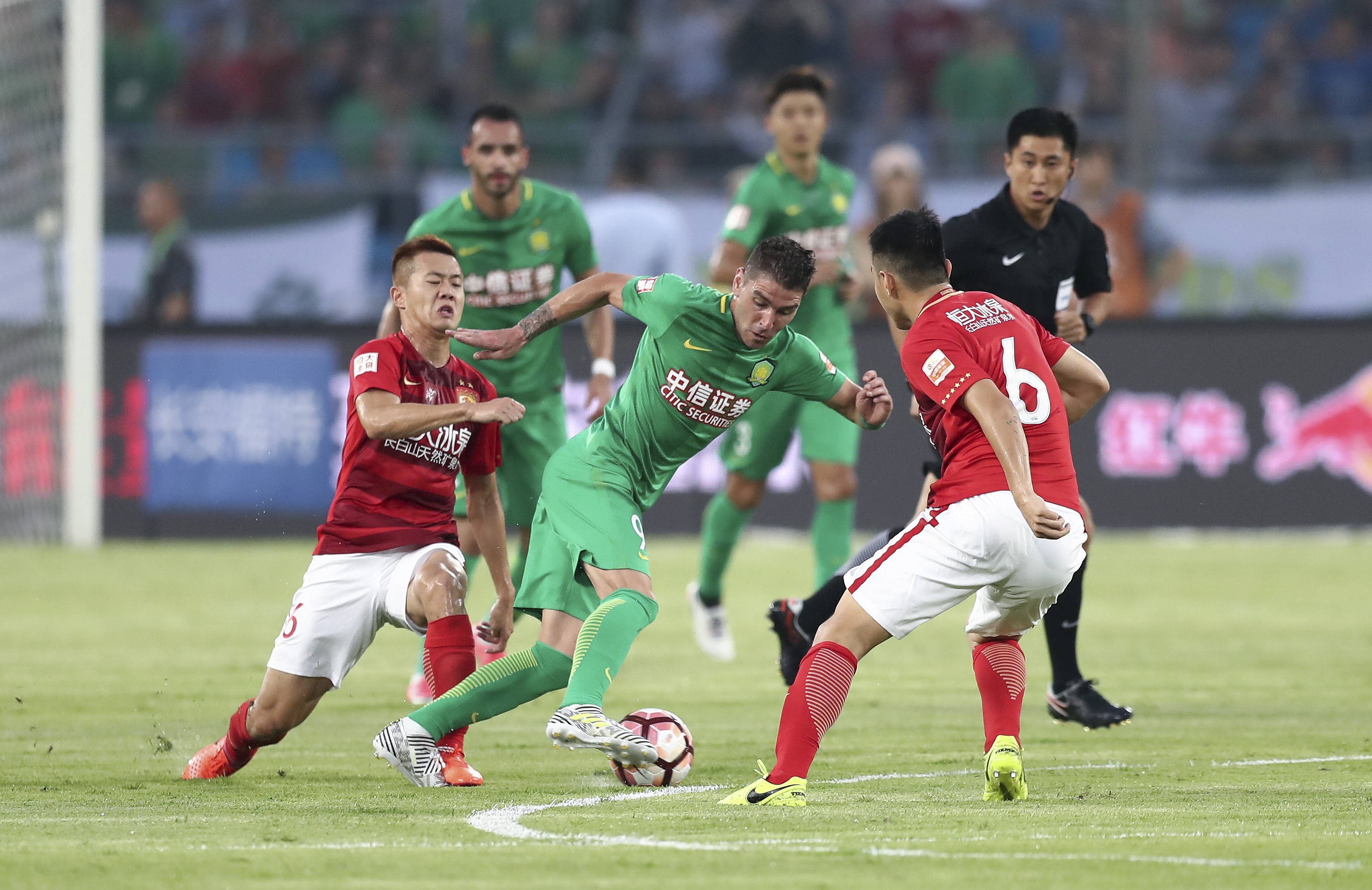 国际足球与篮球赛事2025–2026赛程公布（2025-2026年度国际足球、篮球赛事时间表出炉）